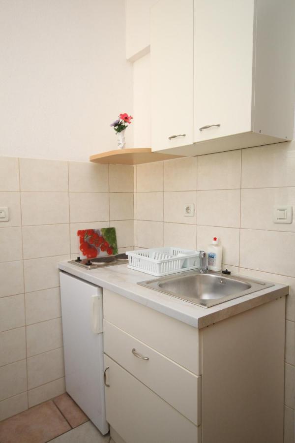 Apartments With A Parking Space Makarska - 6693 Exterior foto