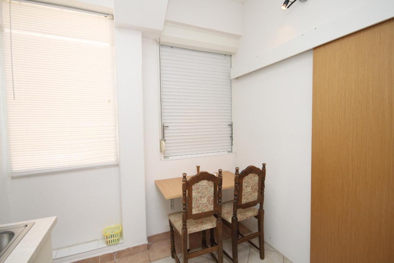 Apartments With A Parking Space Makarska - 6693 Exterior foto